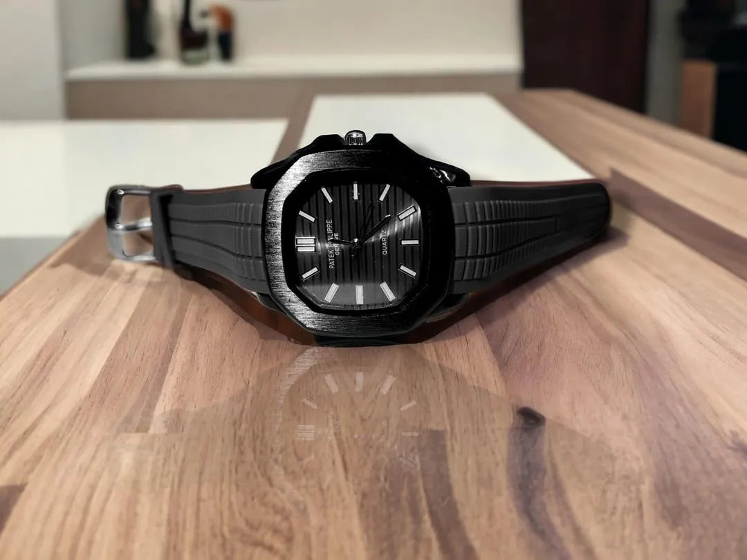 Men's Water Resistant Quartz Watch with Textured Rubber Strap